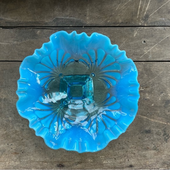 JEFFERSON NORTHWOOD GLASS RUFFLED SQUARE FOOTED OPALESCENT COMPOTE - Picture 2 of 13